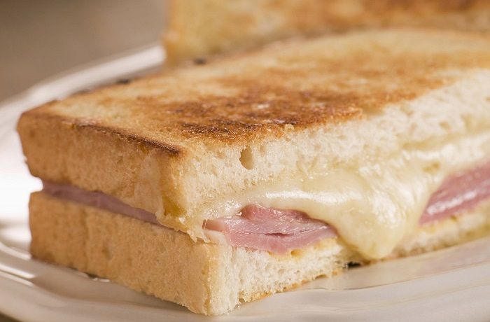Barros Jarpa: Delicioso y Tradicional Sándwich para Disfrutar en Cualquier Momento