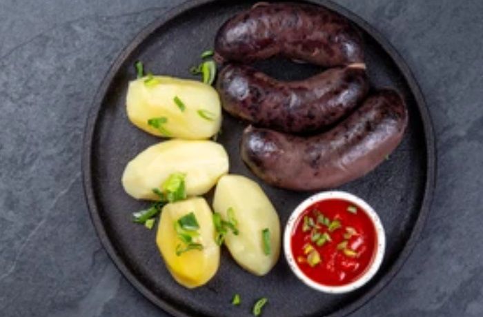 Receta de Prietas con Papas Cocidas: Un Clásico Chileno Receta de Prietas con Papas Cocidas: Un Clásico Chileno