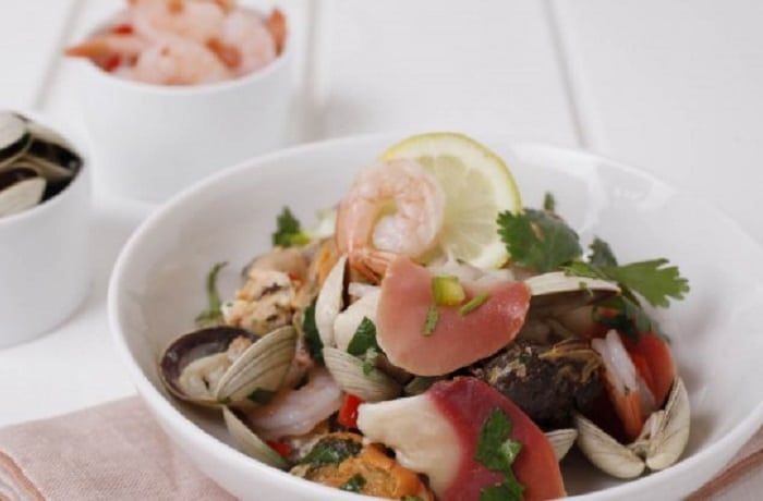Receta de Ensalada de Mariscos: Saludable, Rica en Proteínas y Omega-3