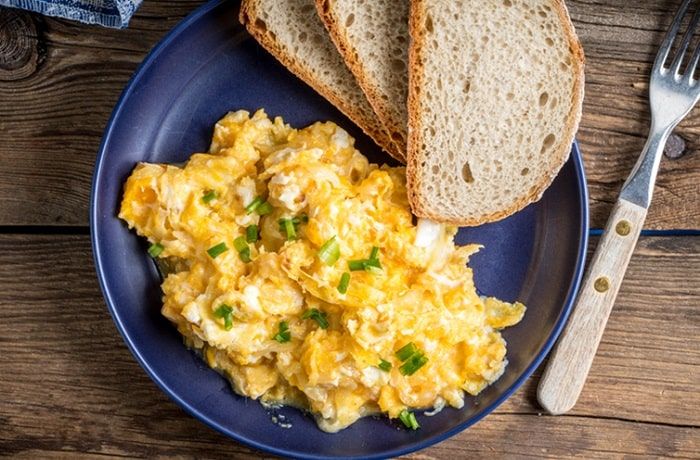 Receta de huevos revueltos con cebolla