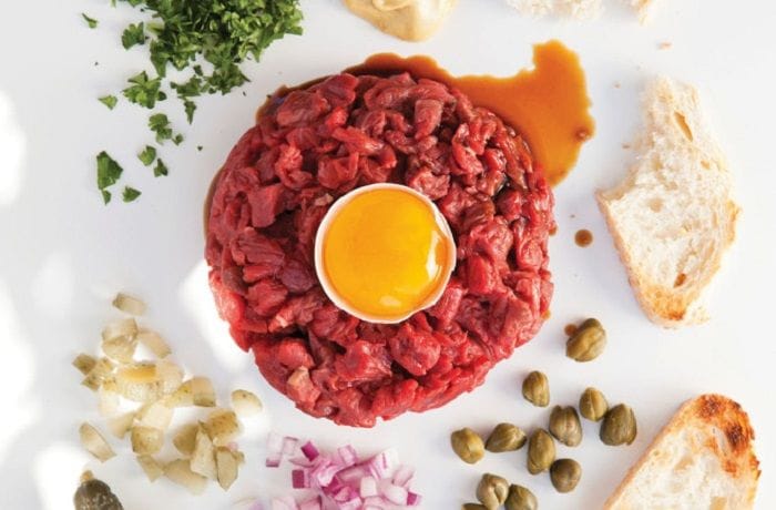 ¿Cómo hacer un tártaro de vacuno? Receta casera original y tradicional