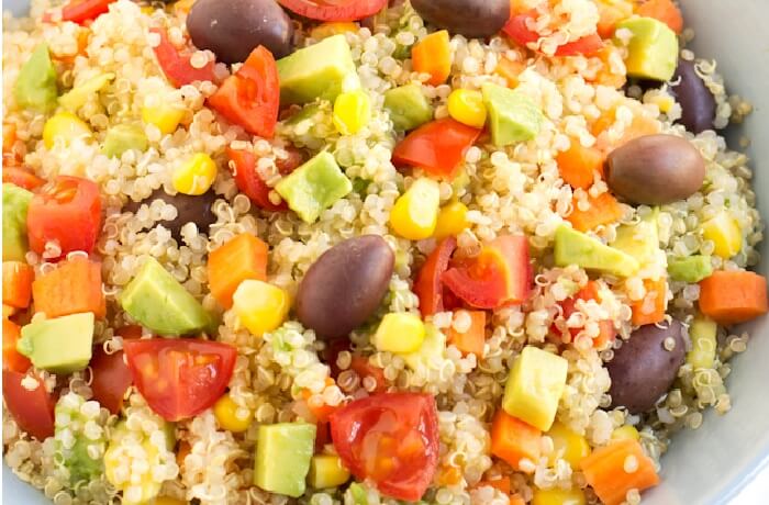 Receta de Ensalada de Quinoa y Verduras: Fresca y Versátil