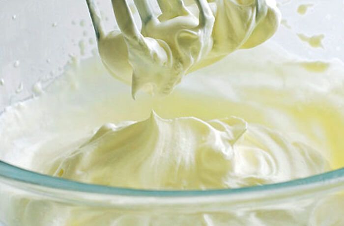 Receta de crema chantilly o nata montada