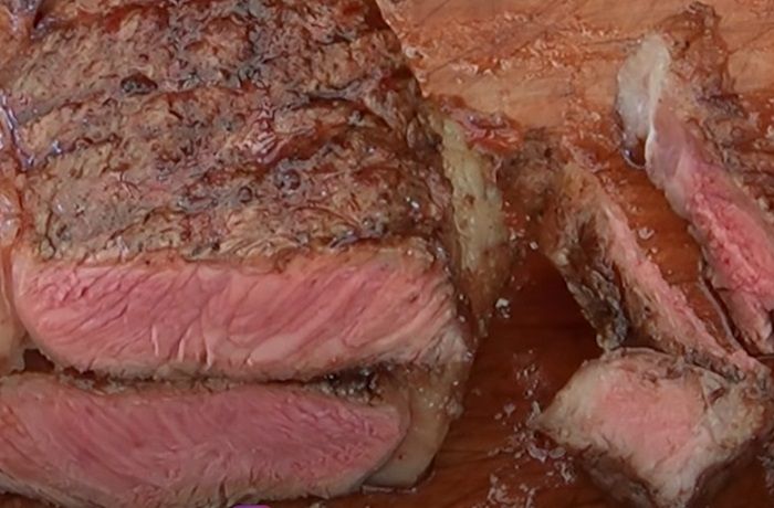 ¿Cómo hacer lomo liso a la parrilla: Receta chilena clásica y jugosa Receta de lomo liso a la parrilla