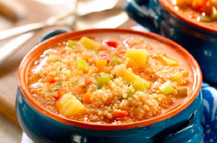 Receta de Sopa de Quinua y Verduras Cusqueña