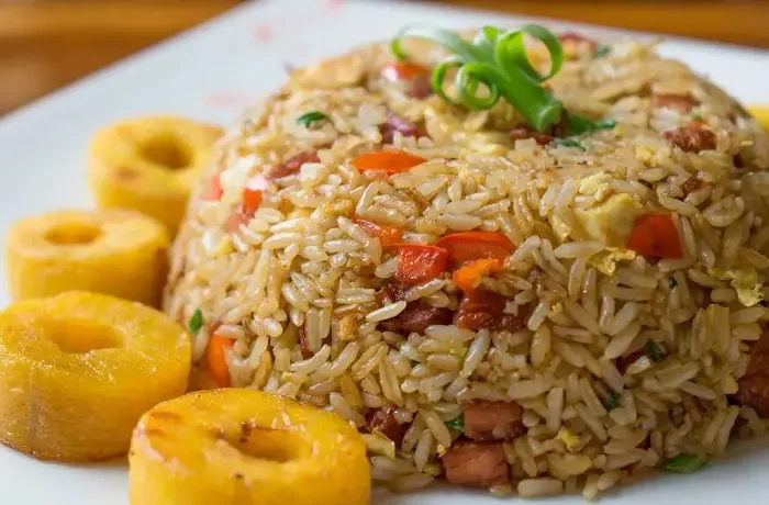 Receita Tradicional Peruana de Arroz Chaufa ou Chifa Receita Tradicional Peruana de Arroz Chaufa ou Chifa