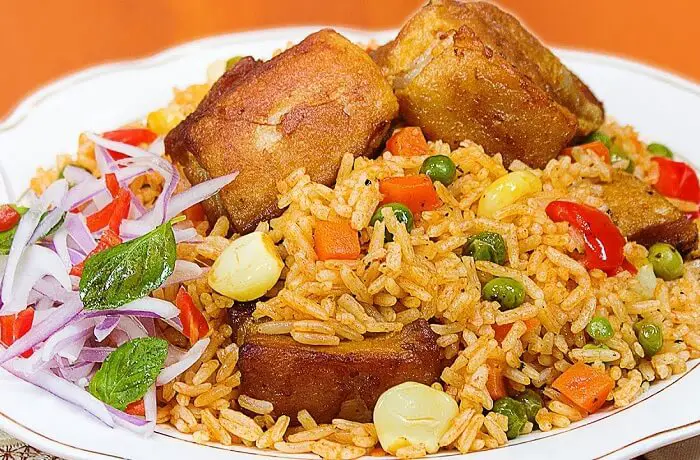 Arroz con Chancho Peruanoa la Antigua: Receta Sabrosa y Nutritiva Receta de arroz con chancho - Comidas Peruanas