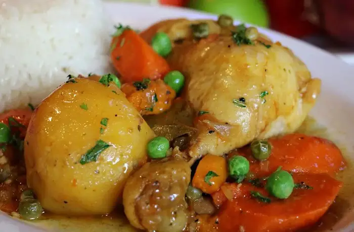 Receta de estofado de pollo - Comidas Peruanas