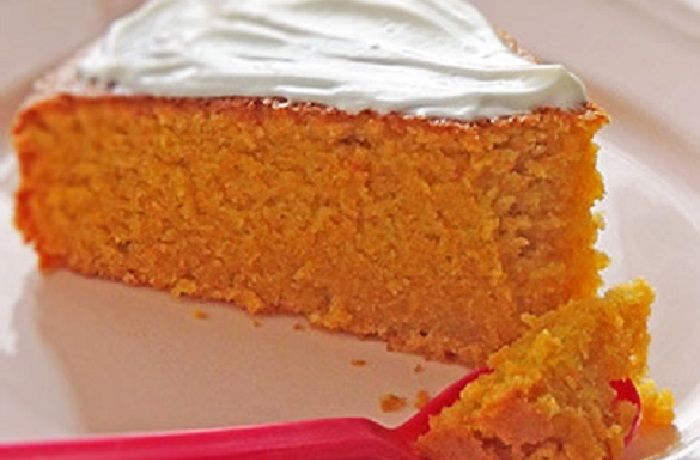 Receta de queque de zanahoria casero suave y esponjoso