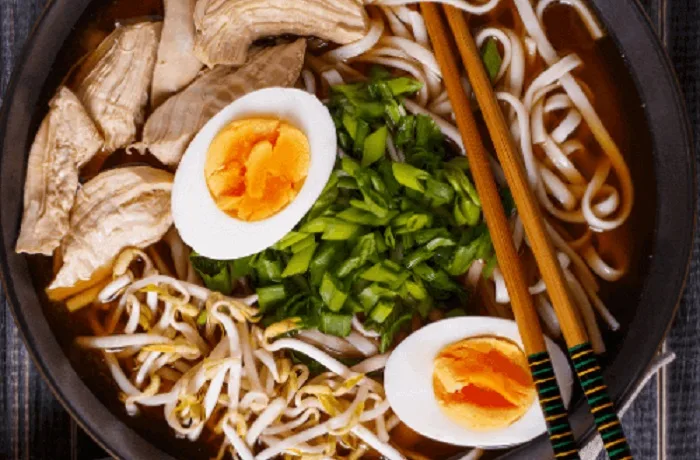 Receta de ramen de pollo coreano