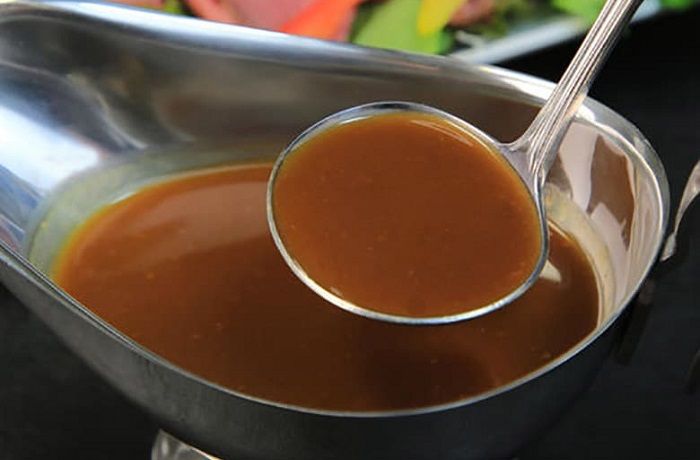 Receta de salsa española para carnes y verduras