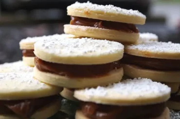 Receta de alfajores de maicena - Comidas Peruanas