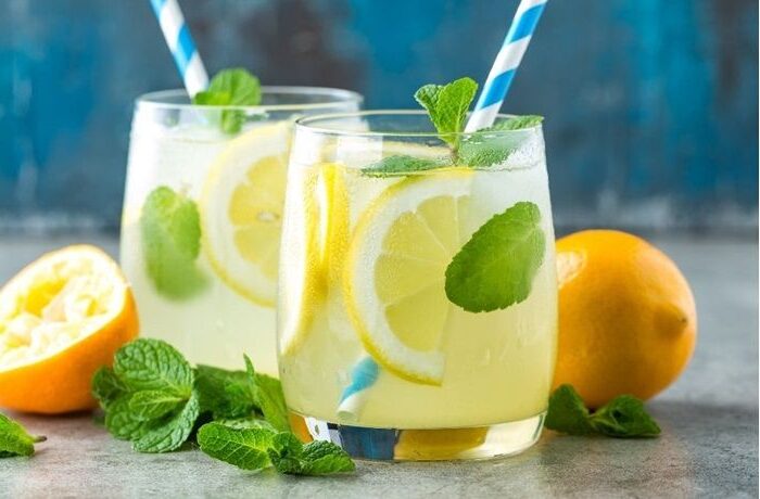 Receta de limonada casera - Comidas Chilenas
