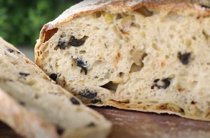 Receta de pan de aceitunas